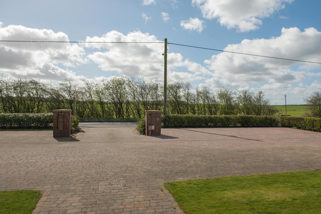 Carr Villa Dinnington Eksteriør bilde